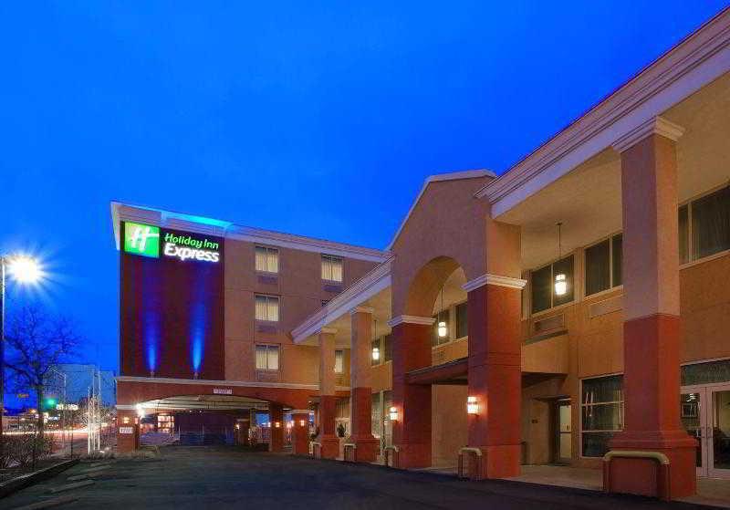 Holiday Inn Express Baltimore At The Stadiums, An Ihg Hotel Exterior photo